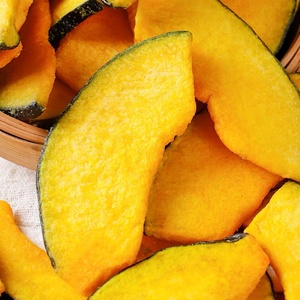 QUALITY CRISPY DRIED PUMPKIN CHIPS / NATURAL SWEETNESS / READY TO EAT FRUIT VEGETABLE SNACK FOR WHOLESALE MARKET - Product Image 3