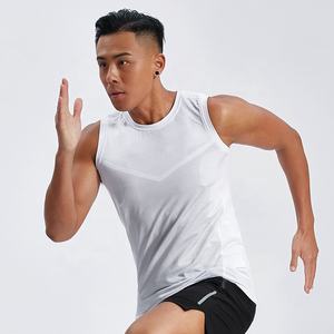 Haut de gymnastique sans manches pour hommes de haute qualité réservoir de Fitness à séchage rapide 100% Polyester coupe serrée vêtements de sport tricotés écologiques - Product Image 4