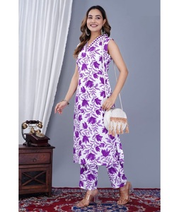 Las colecciones de Kurtis de algodón más hermosas con tallas grandes disponibles para mujeres Casual Wear Digital Printed Kurtis Heavy Salwar Suit - Product Image 1