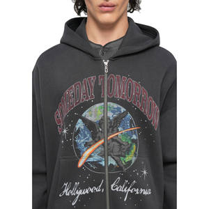 Ensemble de survêtements Jogger avec logo personnalisé, impression sérigraphique, sweat à capuche en molleton 100% coton, respirant, fermeture éclair, survêtements pour hommes fabriqués par Royalite Industry - Product Image 4