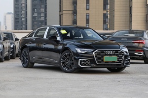 ปี 2025 สำหรับ A6L 40 TFSI Luxury Dynamic ภายในสีเข้มใหม่ พวงมาลัยซ้าย เกียร์อัตโนมัติ เครื่องยนต์ 2.0T พร้อมระบบเกียร์คลัตช์คู่แบบเปียก - Product Image 3