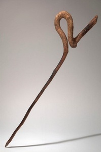 Canne en bois réglable à plusieurs prix avec plusieurs nœuds Bâton de marche en bois solide pour les aînés par Standard International - Product Image 4