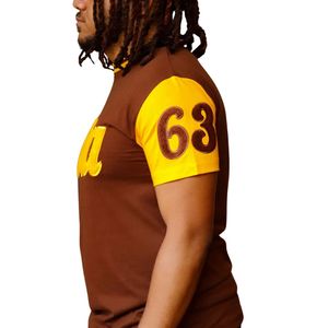 Iota Phi Theta 1963 Chenille camiseta Premium algodón griego ropa bordada fraternidad Logo clásico ajuste cómodo tela - Product Image 3