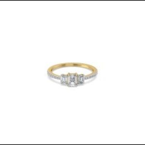 Anillo Solitario Duradero de Oro de 9 Quilates con Diamante Cultivado en Laboratorio y Esmeralda Central, 0.5-0.52 Ct, Certificado IGI, Grado EF VS-VVS para Mujer, de Fábrica - Product Image 1
