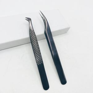 แหนบต่อขนตาสแตนเลสแยกแหลมอย่างยั่งยืนสำหรับขนตาเพิ่มวอลลุ่มสีดำโลโก้ตามสั่ง - Product Image 3