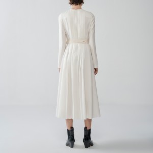 Vestido de buena calidad sostenible para dama de oficina diseño de lujo marca de moda personalizada fabricante de Vietnam - Product Image 6