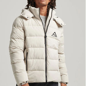 Chaqueta Acolchada Impermeable Ecológica con Cuello Alto y Logotipo Frontal Personalizada para Hombre, Chaqueta de Invierno Acolchada con Burbujas Más Vendida - Product Image 1