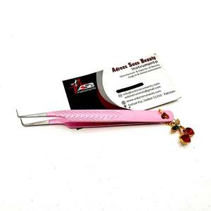 Pince à cils professionnelle botte à 90 degrés et pince à cils à pointe en fibre d'acier inoxydable personnalisée maigre avec breloques papillon cerise - Product Image 3