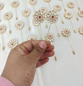 Kundan <b>Brooch</b> for Wedding Ceremony Bridal <b>Pin</b> Accessories Return Gift Welcome Gift Wedding Favor Party Wear <b>Brooch</b> for Guests - Product Image 1