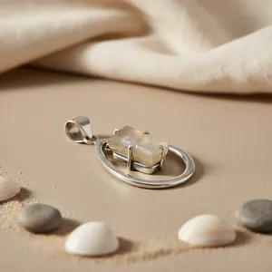 Pendentif Goutte d'Eau Solitaire avec Incrustation de Pierre Naturelle, Monture Bezel, Argent 925, Minimaliste, Unisexe, Usage Quotidien, Hypoallergénique - Product Image 1