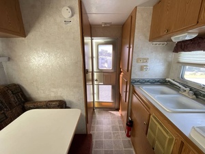 รถมือสอง ปี 2004 รุ่น Travel Lite Travel Lite 960RX EXTENDED CAB พร้อมส่ง - Product Image 2