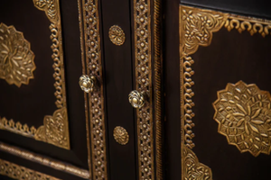 ตู้ไม้เนื้อแข็งทำมือสไตล์ดั้งเดิม เป็นมิตรกับสิ่งแวดล้อม ปรับความสูงได้ ประตูแบบยกแผง 4 ลิ้นชัก รับประกัน 3 ปี เหมาะสำหรับโรงแรม - Product Image 3