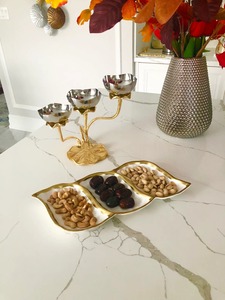 Ensemble de service moderne en métal pour chips et trempette à 3 bols pour la maison, les restaurants et les bars avec des options personnalisables - Product Image 4