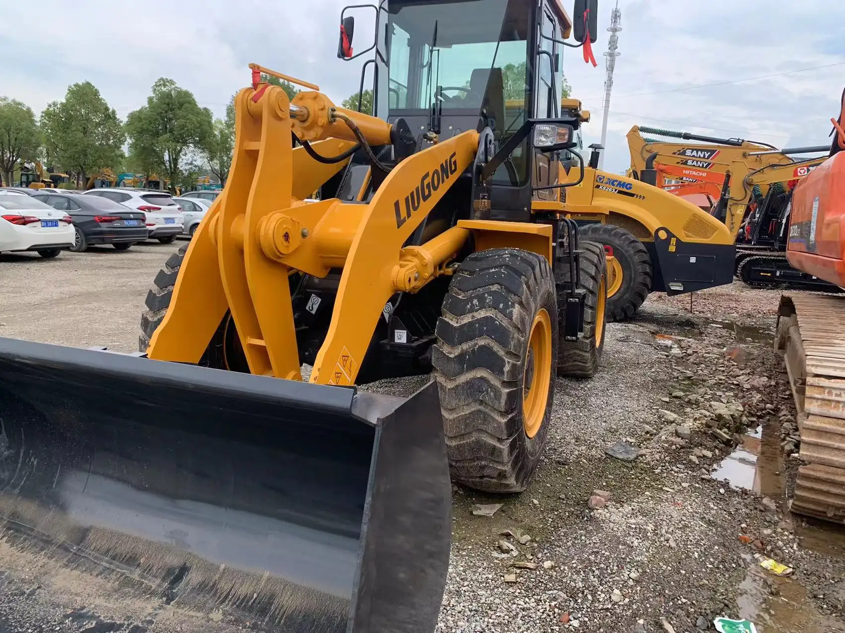 Goede Staat Hot Verkoop Tweede Hand 3 Ton Mini Loader Machine Gebruikt Liugong 835 Loader Voor De Bouw