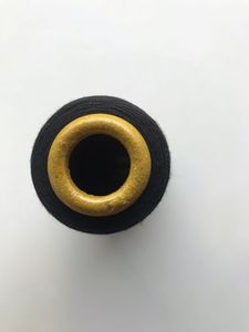 เส้นด้ายปั่นด้ายสีดำสำหรับการทอผ้าด้านบน20/1ทำจากโพลีเอสเตอร์ย้อมสี100% มีความดื้อรั้นสูง - Product Image 3