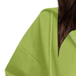 เสื้อฮู้ดดี้ผู้หญิงแบบไหล่ตก ผ้าฝ้ายฟลีซ 100% แห้งเร็ว ระบายอากาศได้ดี แขนยาว สีพื้น สำหรับฤดูหนาว - Product Image 4