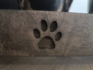 Alimentador de comida para mascotas de material de madera de mango de diseño tradicional con cuencos con premio barato y tamaño personalizado - Product Image 3