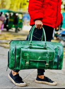 2025 unisexe en cuir fourre-tout sacs à main de haute qualité grande capacité facile réglable fermeture éclair chaînes à la mode robe pour dames - Product Image 2