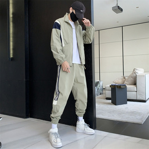 Conjunto de camiseta y pantalón corto de dos piezas para hombre, chándal personalizado, chándales lisos - Product Image 3