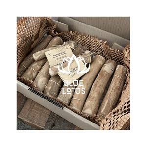 Produit spécial à mâcher en bois pour chien de café pour votre animal de compagnie Disponible du Vietnam Jouet à mâcher durable et écologique Mme Cherish - Product Image 1