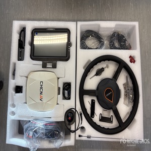 ระบบควบคุมการขับเคลื่อนอัตโนมัติด้วย GPS ของ CHCNAV อุปกรณ์ควบคุมการเกษตรแบบดิจิทัลสำหรับรถแทรกเตอร์ในฟาร์ม - Product Image 6