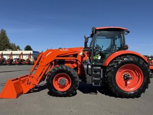For M7-132 DELUXE 4WD Tractor Automatic Engine Gearbox 150HP High Performance for Agriculture Field Preparation Tilling - Product Image 5