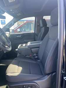 Chevrolet Silverado Trail Boss High Country Z71 2025 Usado, 6.2 V8, 4x4, 426HP, SUV, Transmisión Automática - Product Image 4