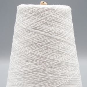 Hilo de algodón ecológico 1/6, venta al por mayor, núcleo de regeneración blanco hilado 16S para tejer y bordar a mano - Product Image 1
