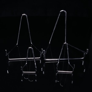 Porte-cartes minimal en métal argenté pour restaurants cafés hôtels banquets cartes de place étiquettes de prix et utilisation quotidienne sur table de l'Inde - Product Image 6