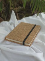 Journal intime en tissu de liège naturel écologique format A6 avec reliure à cordes et fil en spirale couleur liège à coudre