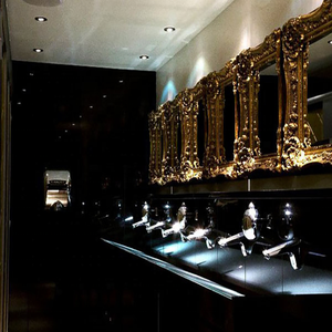 เครื่องทำความร้อนในห้องแบบพกพา 500W ใช้พลังงานแสงอาทิตย์ พร้อมไฟ LED กระจกไร้กรอบ ให้แสงพื้นหลัง และให้ความร้อนอย่างรวดเร็ว - Product Image 5