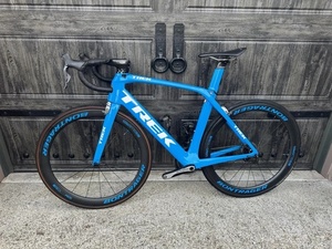 Vélo de route TREK MADONE SLR 9 2024, neuf et original, prêt pour la livraison - Product Image 2