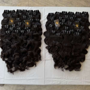 Vendeurs de cheveux vierges cambodgiens non transformés, faisceaux de cheveux alignés sur les cuticules, cheveux raides humains du temple indien brut - Product Image 2