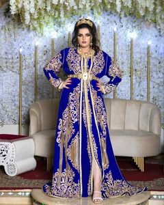 NOUVEAU DESIGNER BRODERIE DORÉE SUR ROBE CAFTAN AVEC PERLES DE VERRE CRISTAL EMBELLISHED, PIERRE, PERLES, SEQUENCE,DABKA WORK @ 2024 - Product Image 1