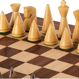 Jeu d'échecs de voyage luxueux avec boîte, pièces d'échecs portables en bois et en métal, jeu d'intérieur pour unisexe, plateau en bois et en métal de luxe - Product Image 4