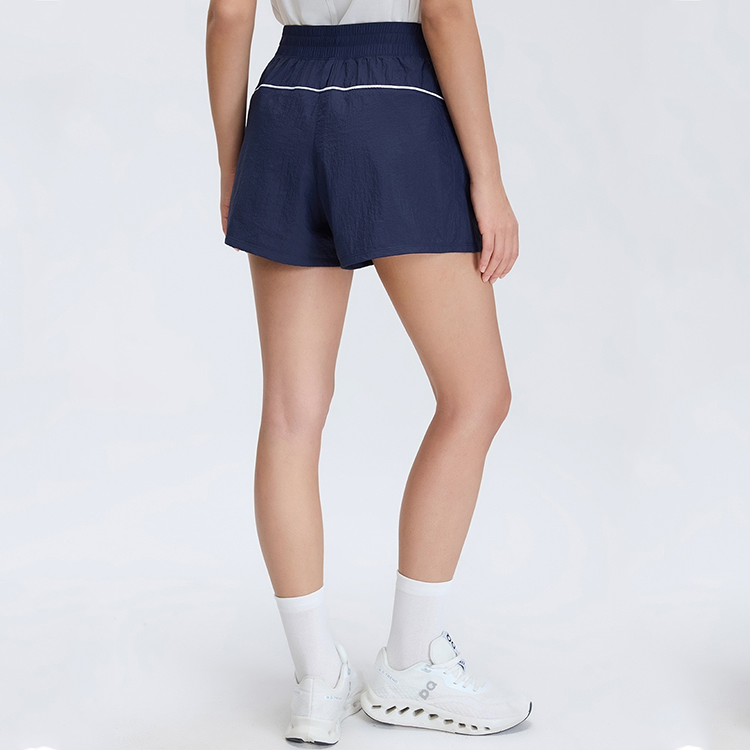 High-end customizable high-waist drawstring quick-dry lightweight loose yoga shorts with secure side pockets
