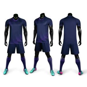 Venta al por mayor de uniformes de fútbol de sublimación de colores - Product Image 3