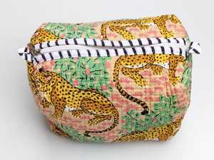 Estuche pequeño con cierre de cremallera lindo estilo bohemio ecológico impermeable de capacidad media estuche para kit de maquillaje con estampado de bloque - Product Image 3