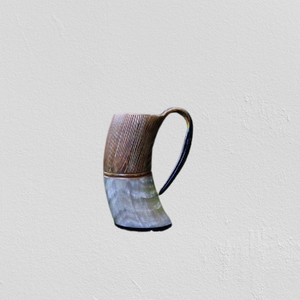 Artisanat naturel écologique fait à la main, gravures personnalisées, ambiance viking Valhallah, mug en corne à boire, toucher réel, personnalisé - Product Image 3