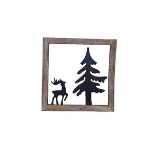 Sparkling metal table decor <b>Christmas</b> reindeer sculpture for holiday dinner table and seasonal celebration - Product Image 2