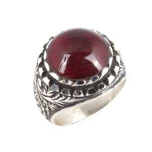 Bague pour homme en argent sterling 925 gravée à la main, pierre d'ambre rouge pressée taille radiant, motif géométrique, bijou à porter au quotidien - Product Image 1