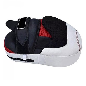 Coussinets de mise au point personnalisés Offre spéciale Coussinets de mise au point pour l'entraînement de boxe Conception de logo personnalisé de haute qualité Mitaines de mise au point - Product Image 2