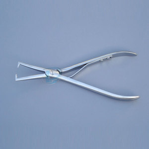 Pinzas y Herramientas Profesionales de Acero Inoxidable Hechas a Medida para el Cuidado y Peinado del Cabello - Product Image 2