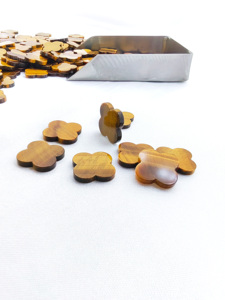 Venta al por mayor de piedras preciosas sueltas con forma de ojo de tigre de 4 hojas para la fabricación de joyas de 6x6 a 20x20 - Product Image 3