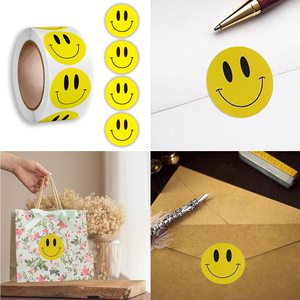 Rollo de 500 Pegatinas Divertidas y Coloridas con Caras Felices para Decoración del Hogar, Álbumes de Recortes, Pegatinas Decorativas de Vinilo para Promociones - Product Image 3