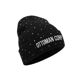 Gorros Deportivos Personalizados de Alta Calidad Hechos a Mano con Bordado Personalizado, Estilo Deportivo, para Uso en Exteriores, Material Acrílico - Product Image 1