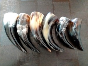 Cuerno Natural para Beber Estilo Vikingo de Alta Calidad Pulido Ecológico Diseño Animal de Cuerno de Búfalo - Product Image 6