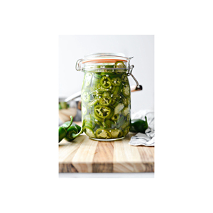 Olives vertes marinées de qualité supérieure infusées à l'ail, au citron et aux herbes séchées au soleil - Product Image 2