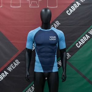 เสื้อรัดกล้ามเนื้อสำหรับฝึกซ้อม MMA แบบสั่งทำจากโรงงานโดยตรง แขนสั้น ระบายเหงื่อได้ดี ป้องกันแสงแดด UPF50+ เป็นมิตรกับสิ่งแวดล้อม 100% - Product Image 2