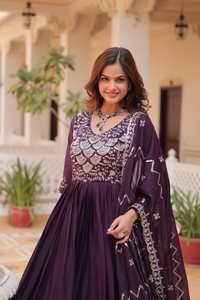 GEORGETTE FANTAISIE GEORGETTE IMPRESSION NUMÉRIQUE AVEC BRODERIE ROBE DE TRAVAIL AVEC DUPATTA JAUNE - Product Image 5